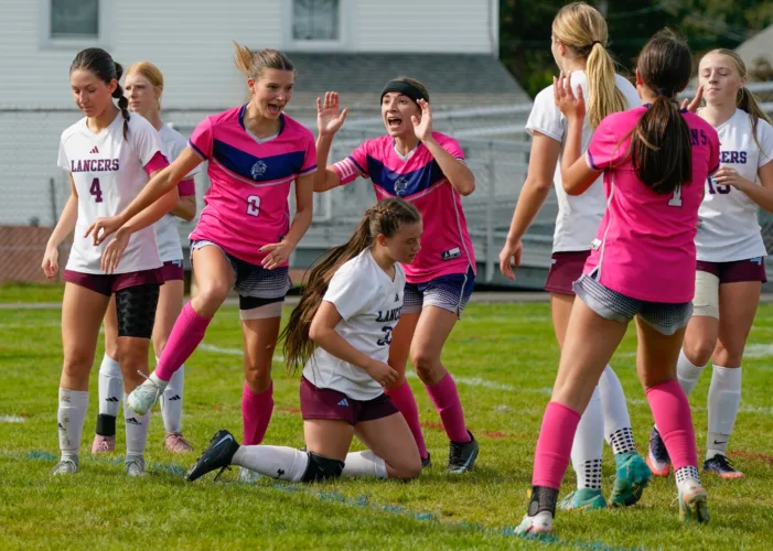 Ganoe's goal lifts Muncy past Loyalsock girls soccer in tough game 2-1